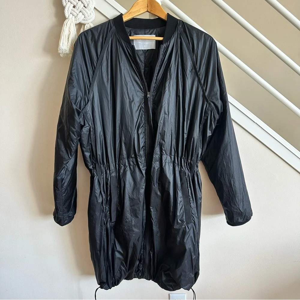 Athleta Parka Summit Primaloft Insulated Lightweight Zip Jacket Black Size Large